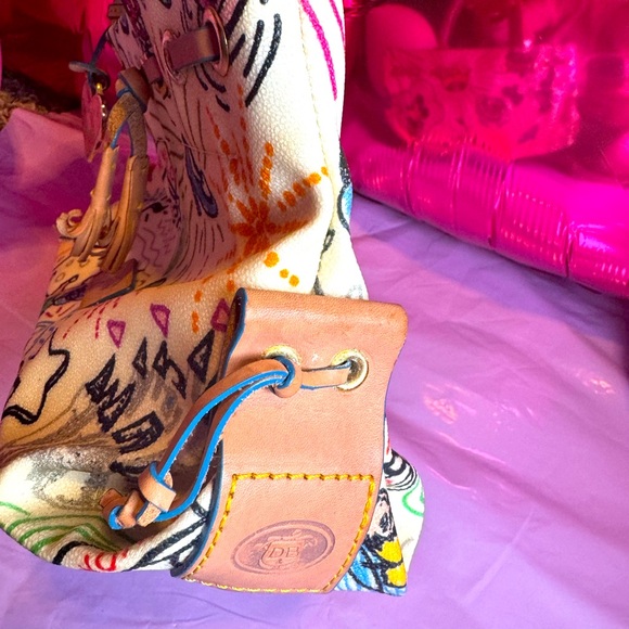 Dooney & Bourke Disney Mickey Mouse Sketch Bag COLLECTABLE & DISCONTINUED - Picture 6 of 10